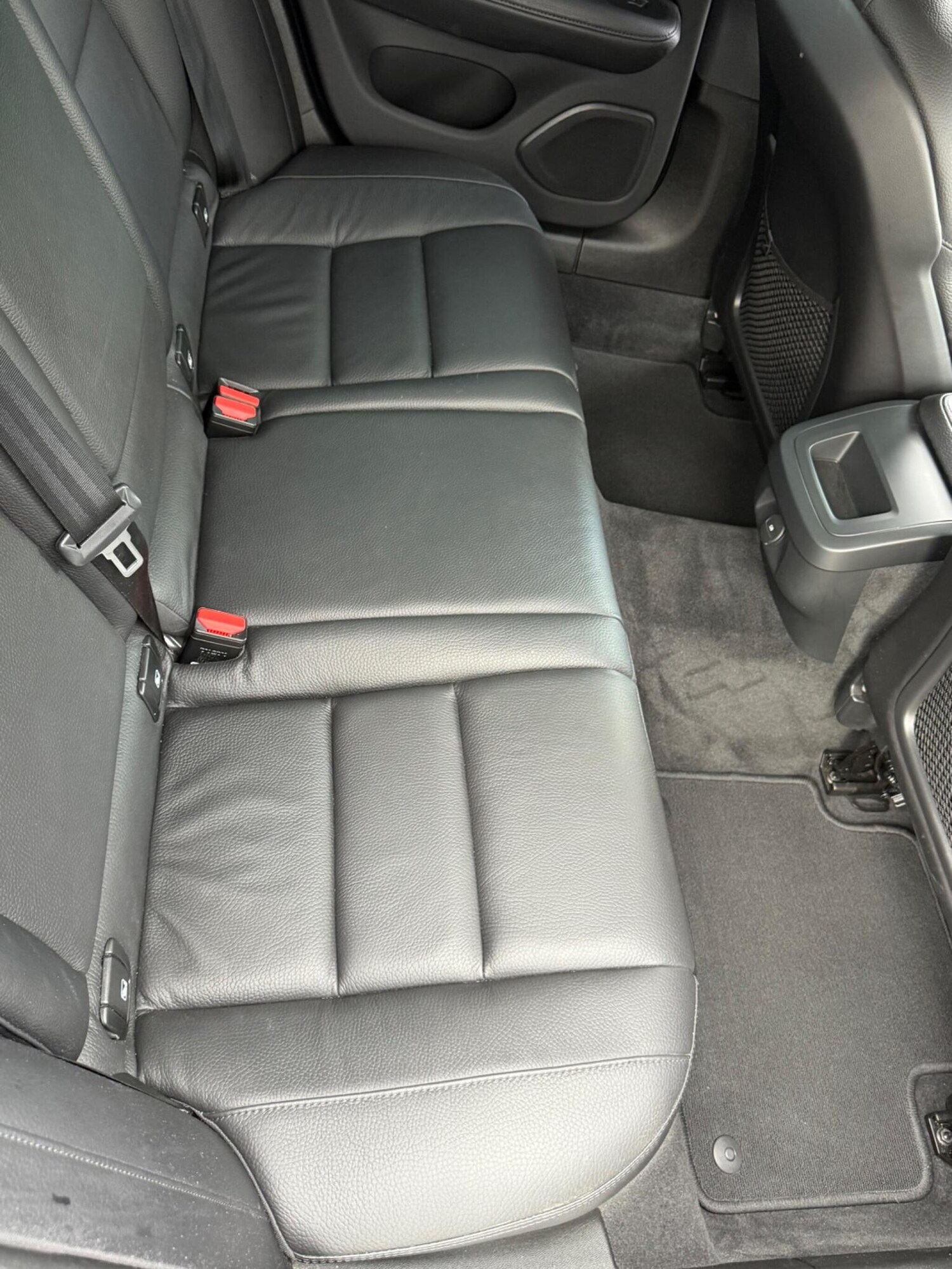 Used Volvo V60 2021 for sale - 77688989: Photo 12