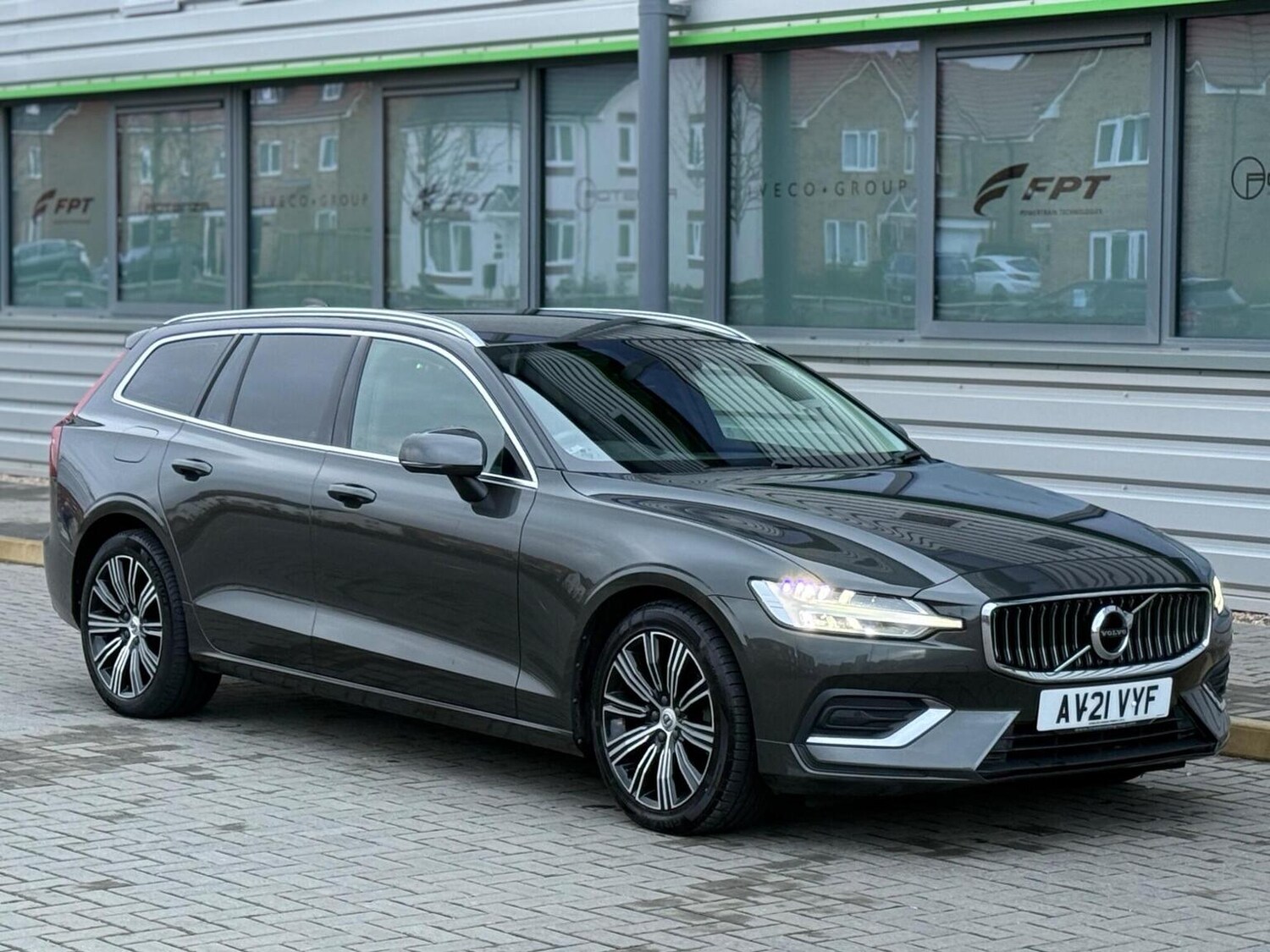 Used Volvo V60 2021 for sale - 77688989: Photo 27