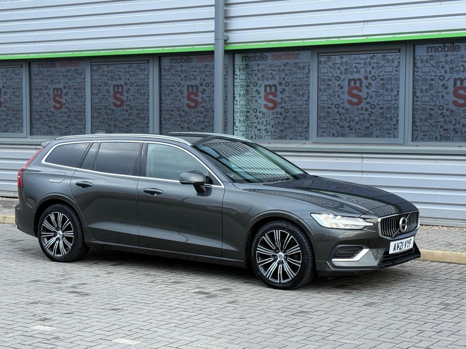Used Volvo V60 2021 for sale - 77688989: Photo 29