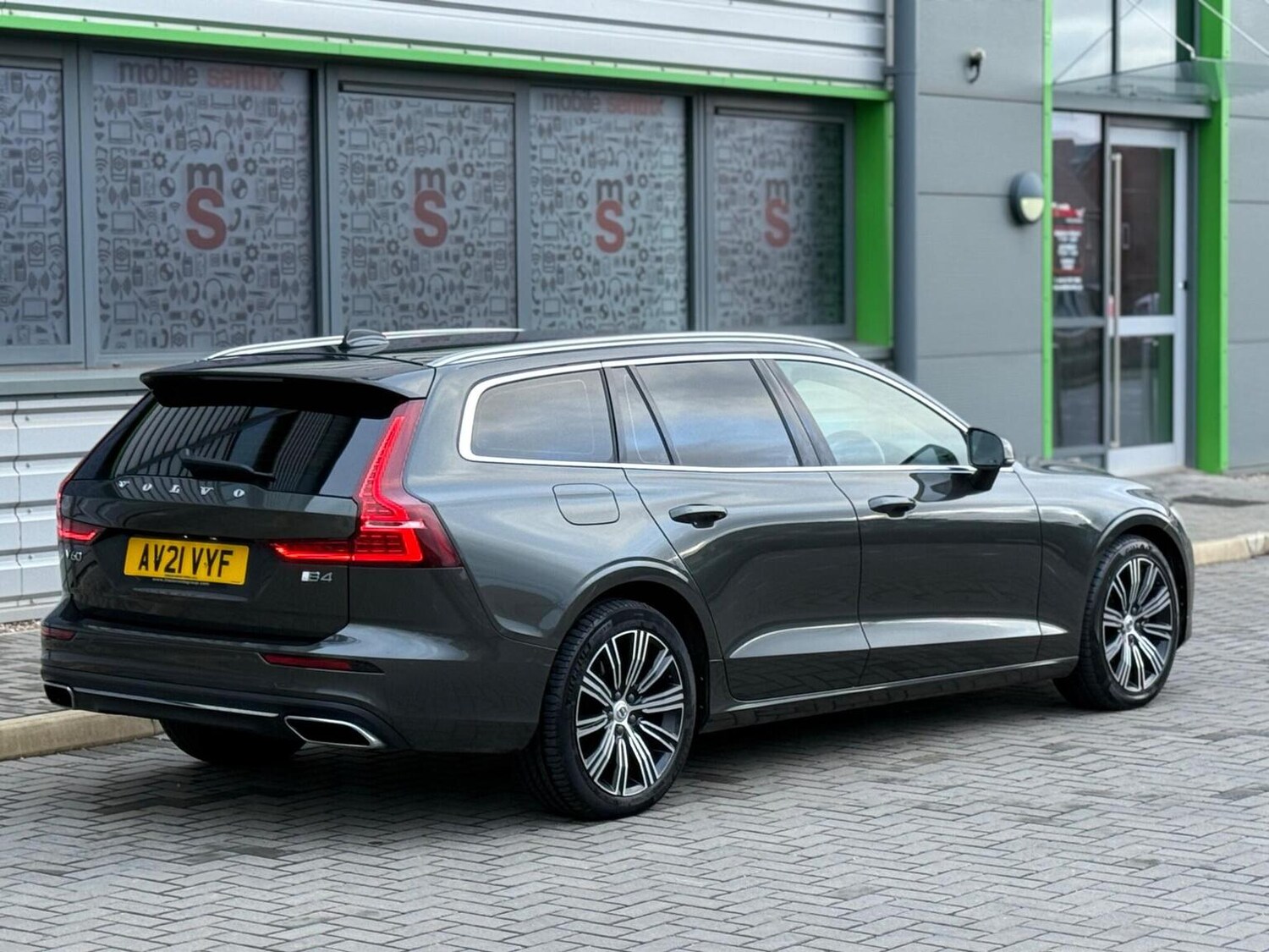 Used Volvo V60 2021 for sale - 77688989: Photo 34