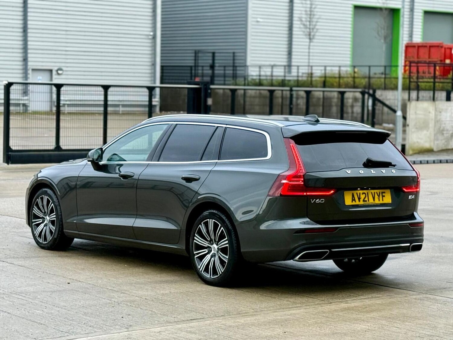 Used Volvo V60 2021 for sale - 77688989: Photo 48