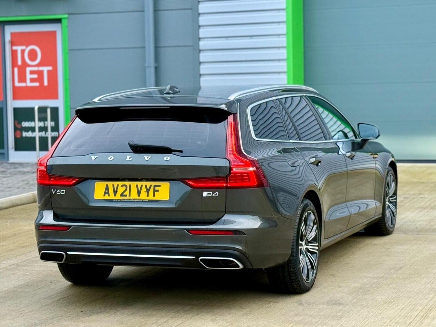 Used Volvo V60 2021 for sale - 77688989: Photo 59