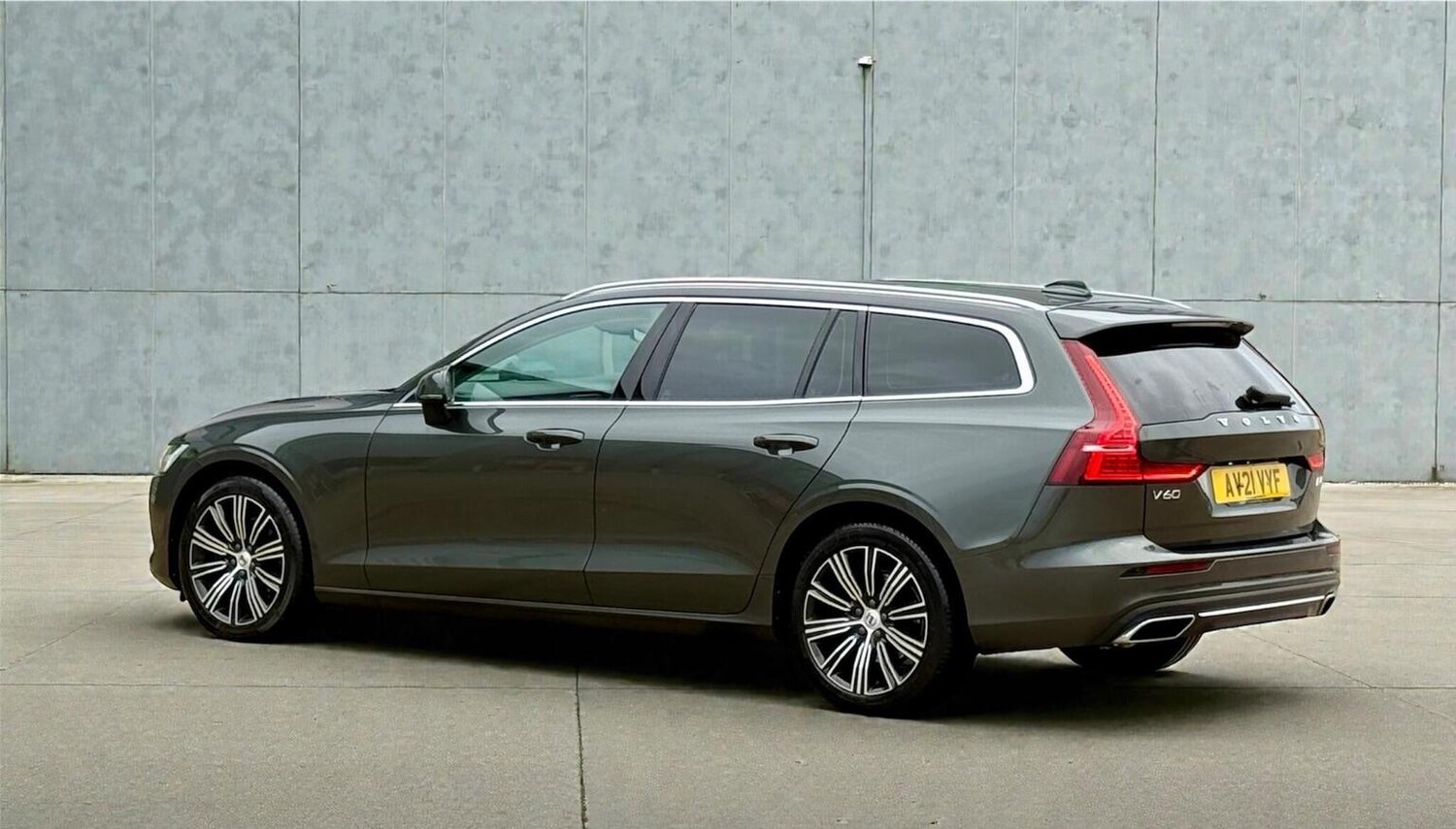 Used Volvo V60 2021 for sale - 77688989: Photo 6