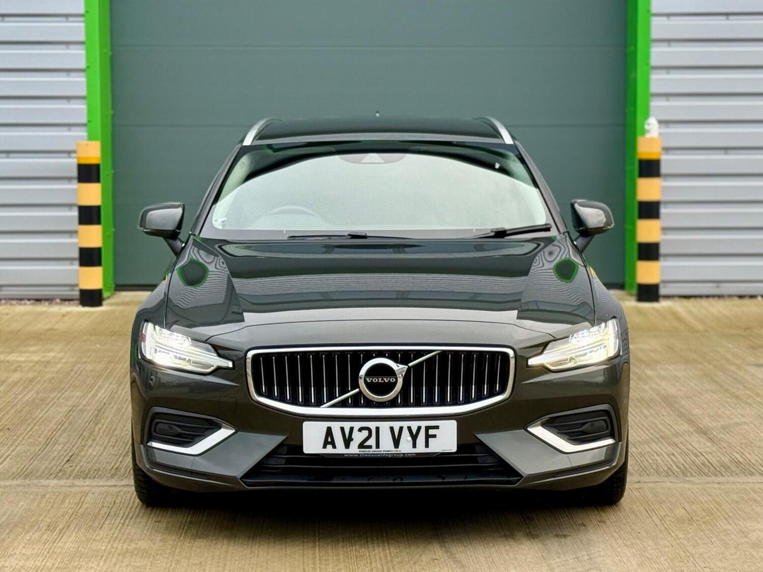 Used Volvo V60 2021 for sale - 77688989: Photo 61