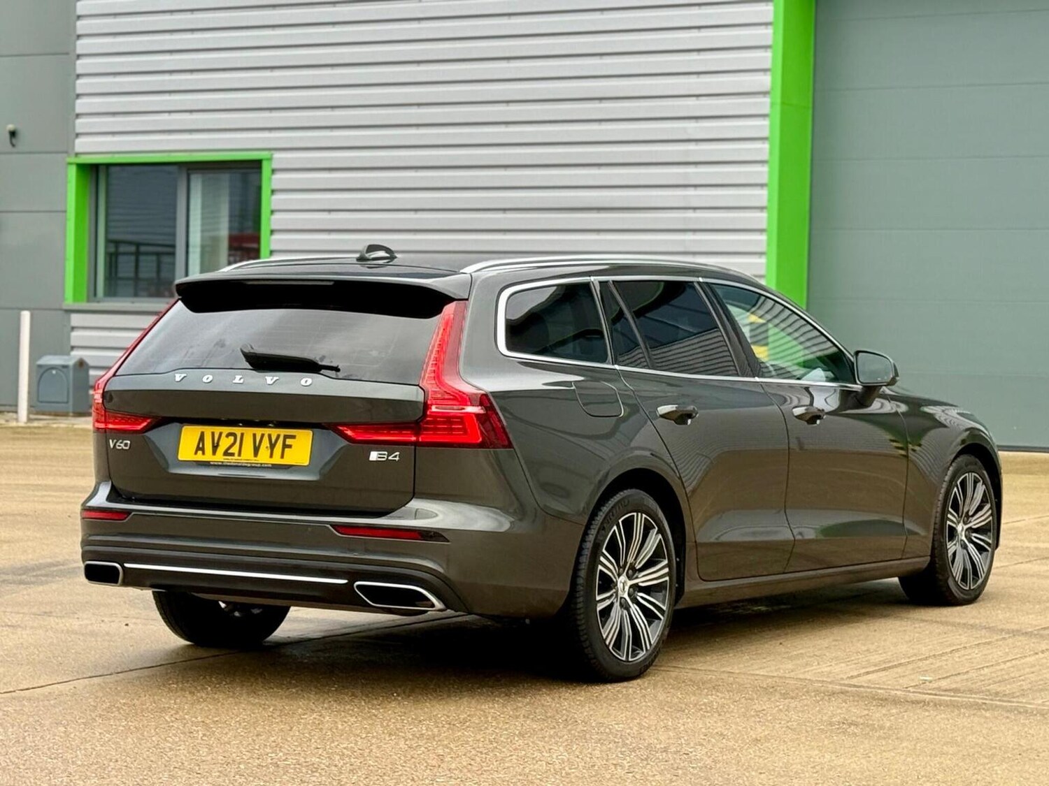 Used Volvo V60 2021 for sale - 77688989: Photo 65