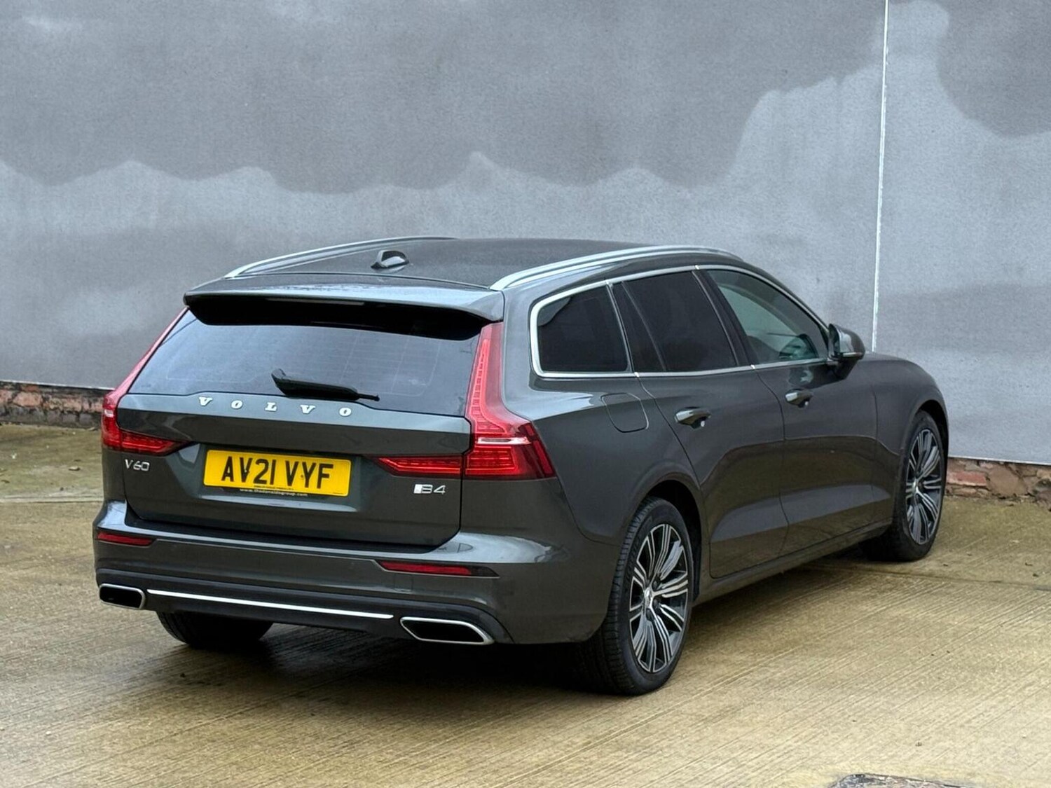 Used Volvo V60 2021 for sale - 77688989: Photo 81