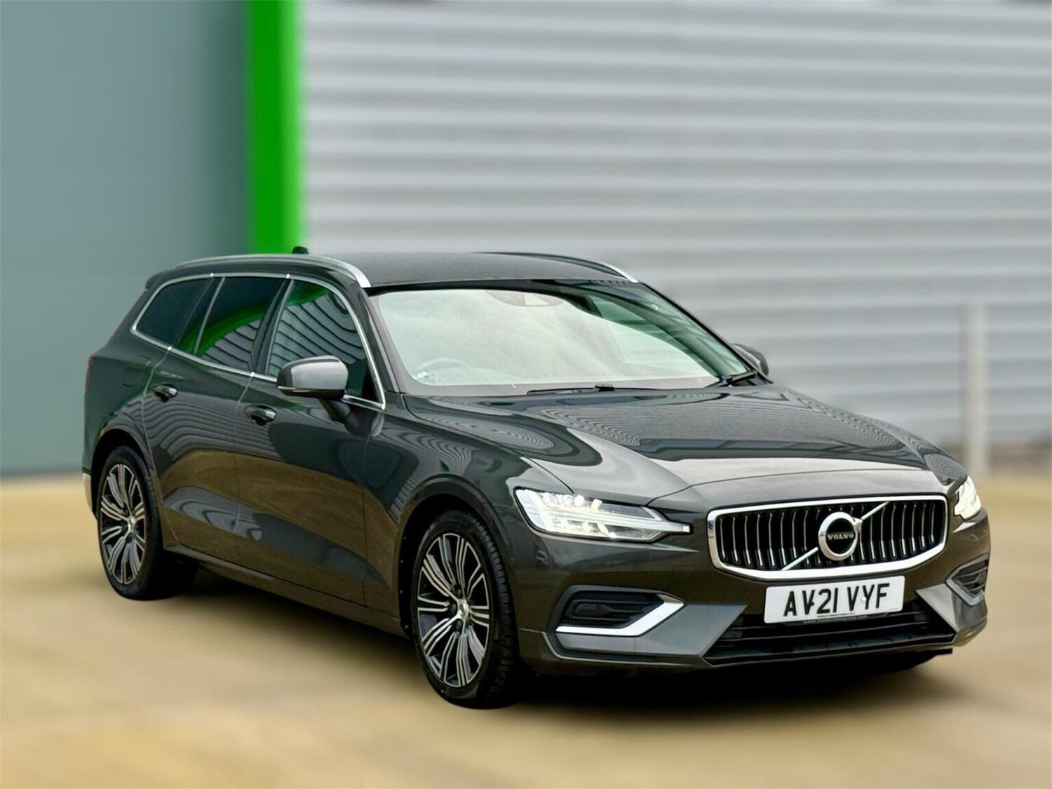 Used Volvo V60 2021 for sale - 77688989: Photo 92