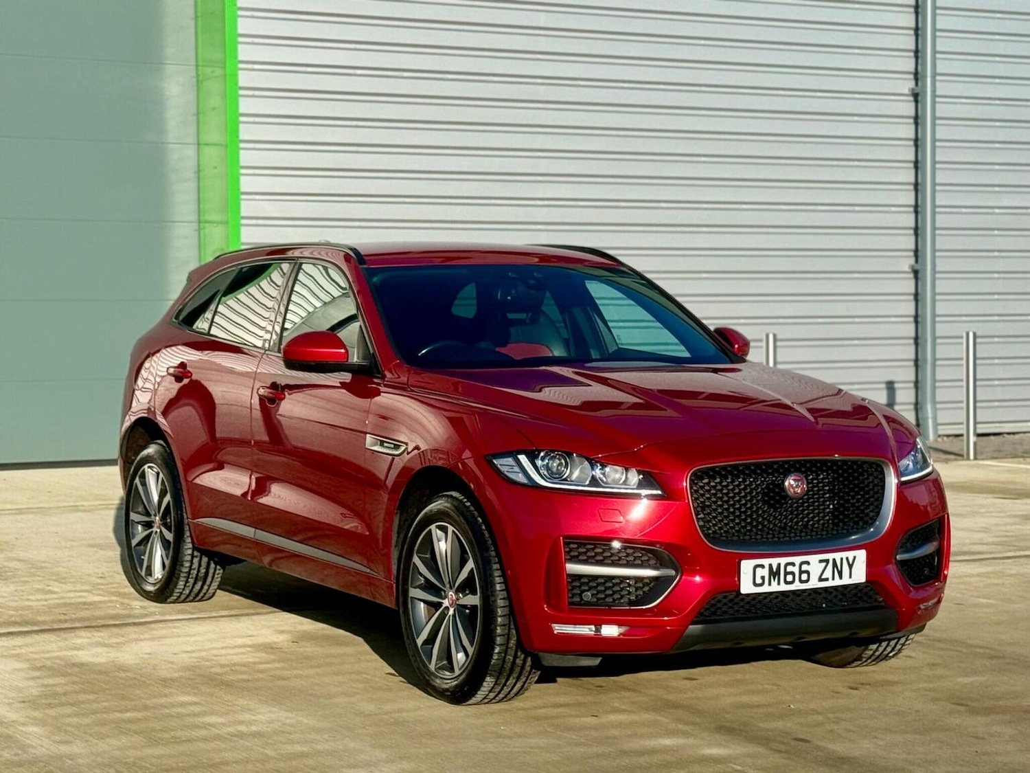 Used Jaguar F-Pace 2016 for sale - 77689003: Photo 18
