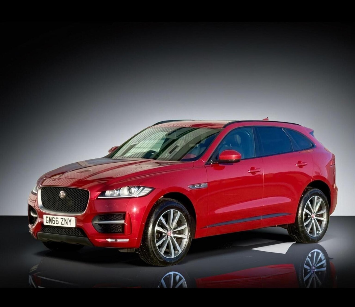 Used Jaguar F-Pace 2016 for sale - 77689003: Photo 3