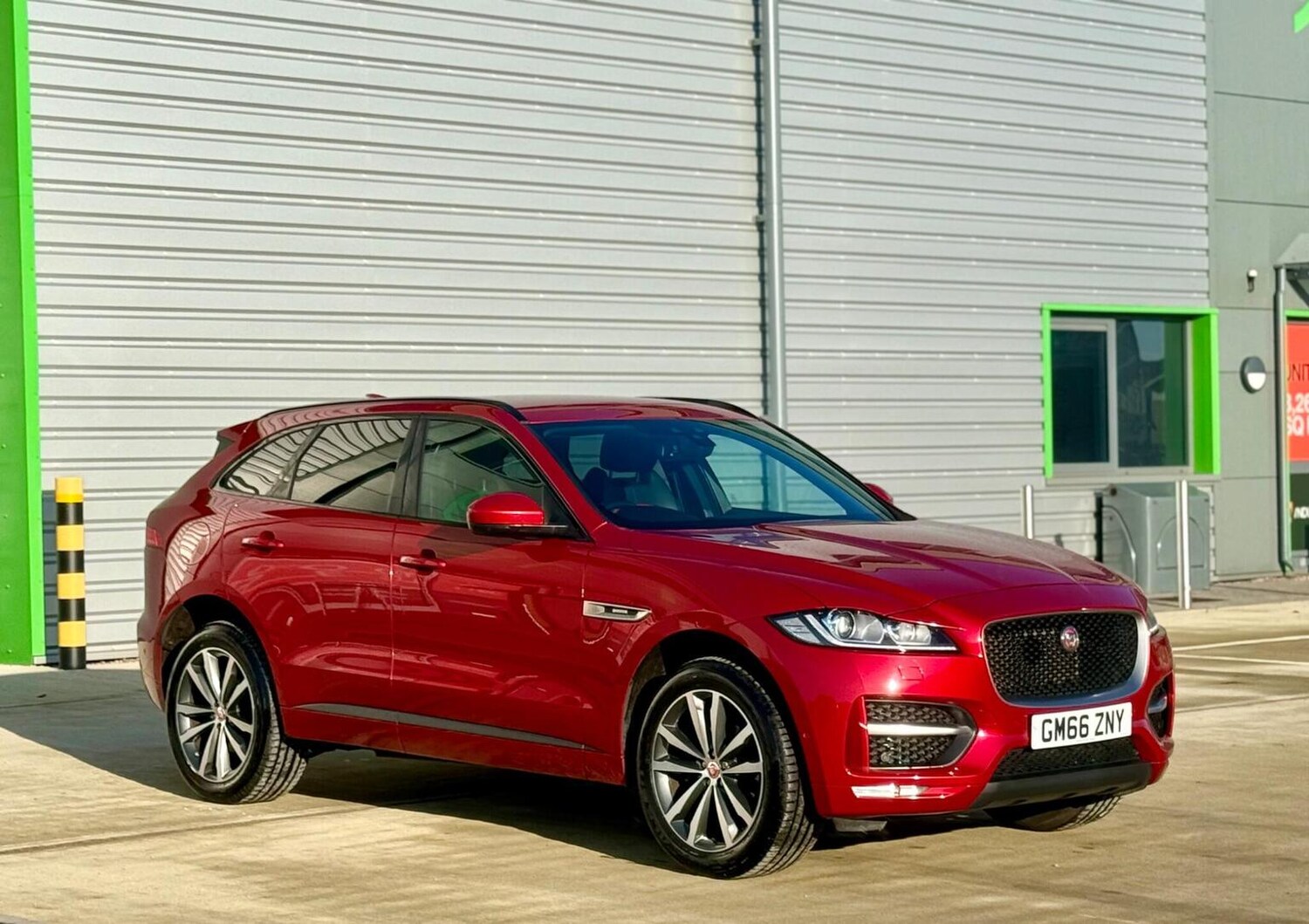 Used Jaguar F-Pace 2016 for sale - 77689003: Photo 34