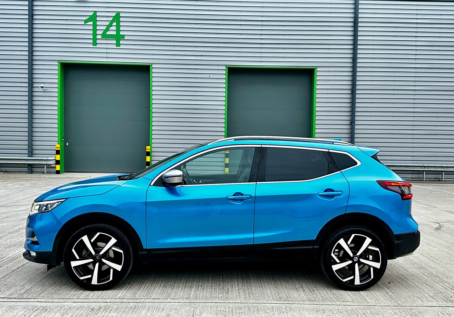 Used Nissan Qashqai 2017 for sale - 76149859: Photo 72