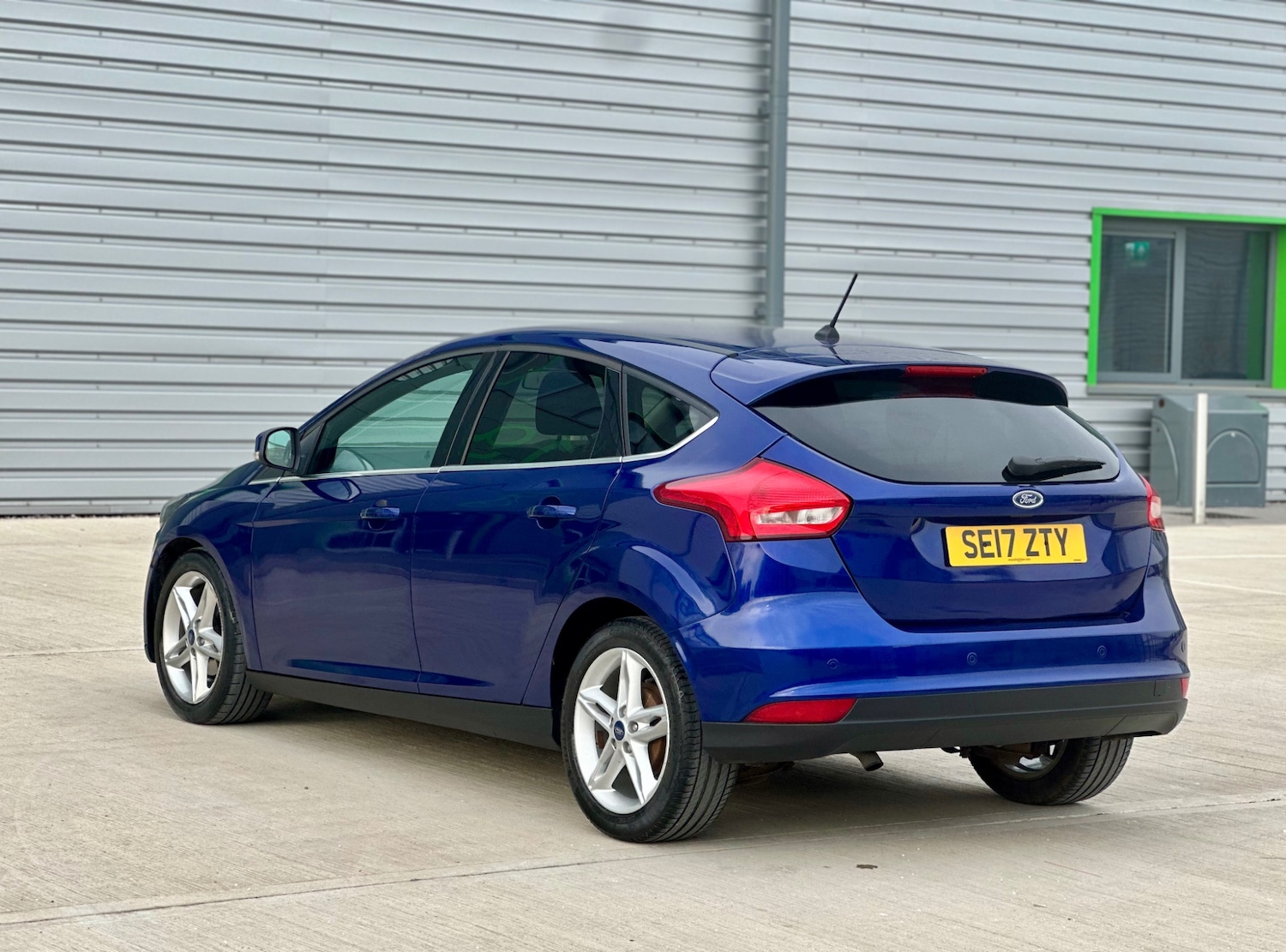 Used Ford Focus 2017 for sale - 74108405: Photo 12