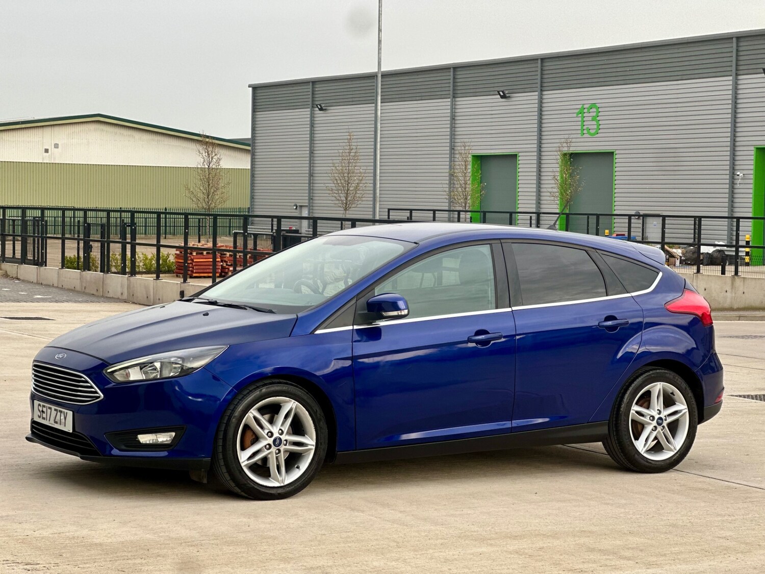 Used Ford Focus 2017 for sale - 74108405: Photo 17