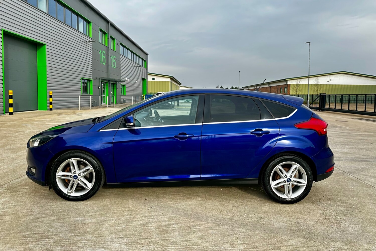 Used Ford Focus 2017 for sale - 74108405: Photo 35