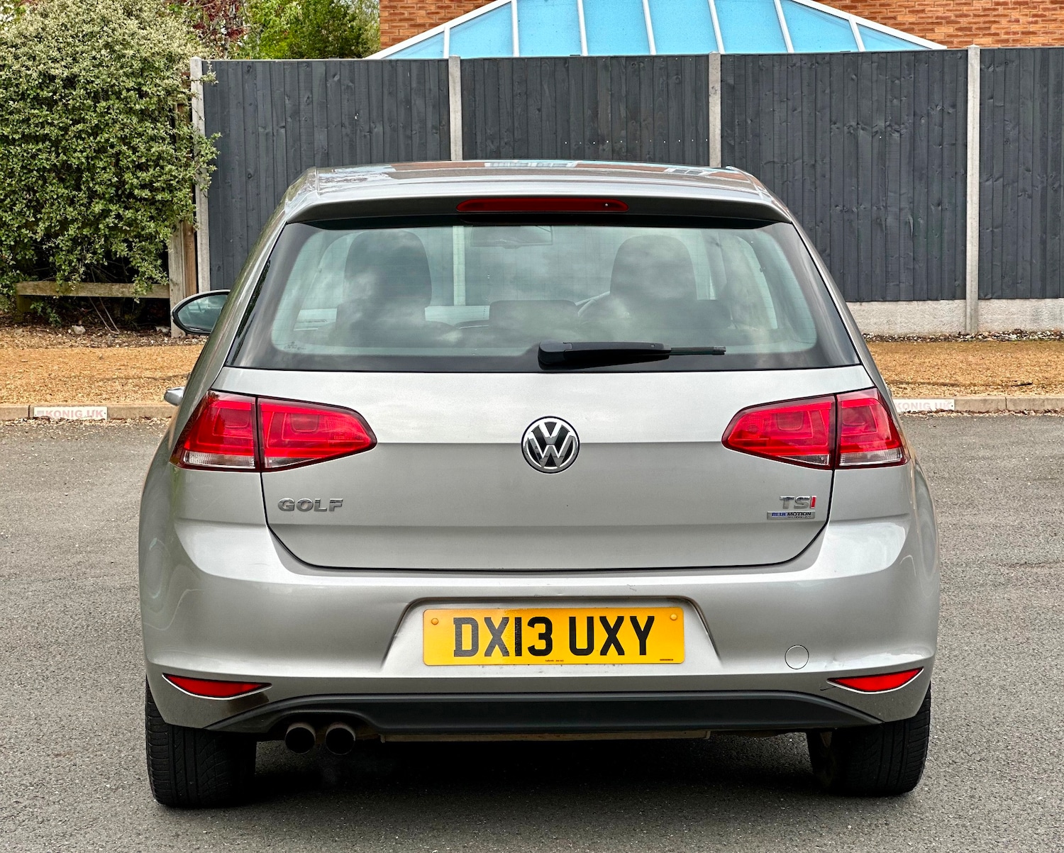 Vehicle 33
