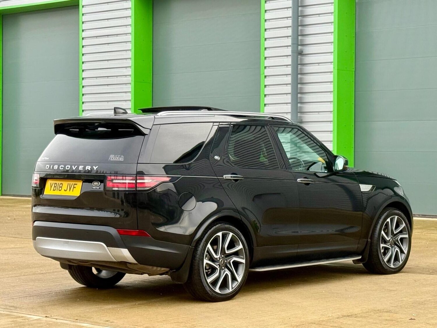 Used Land Rover Discovery 2018 for sale - 77689004: Photo 58