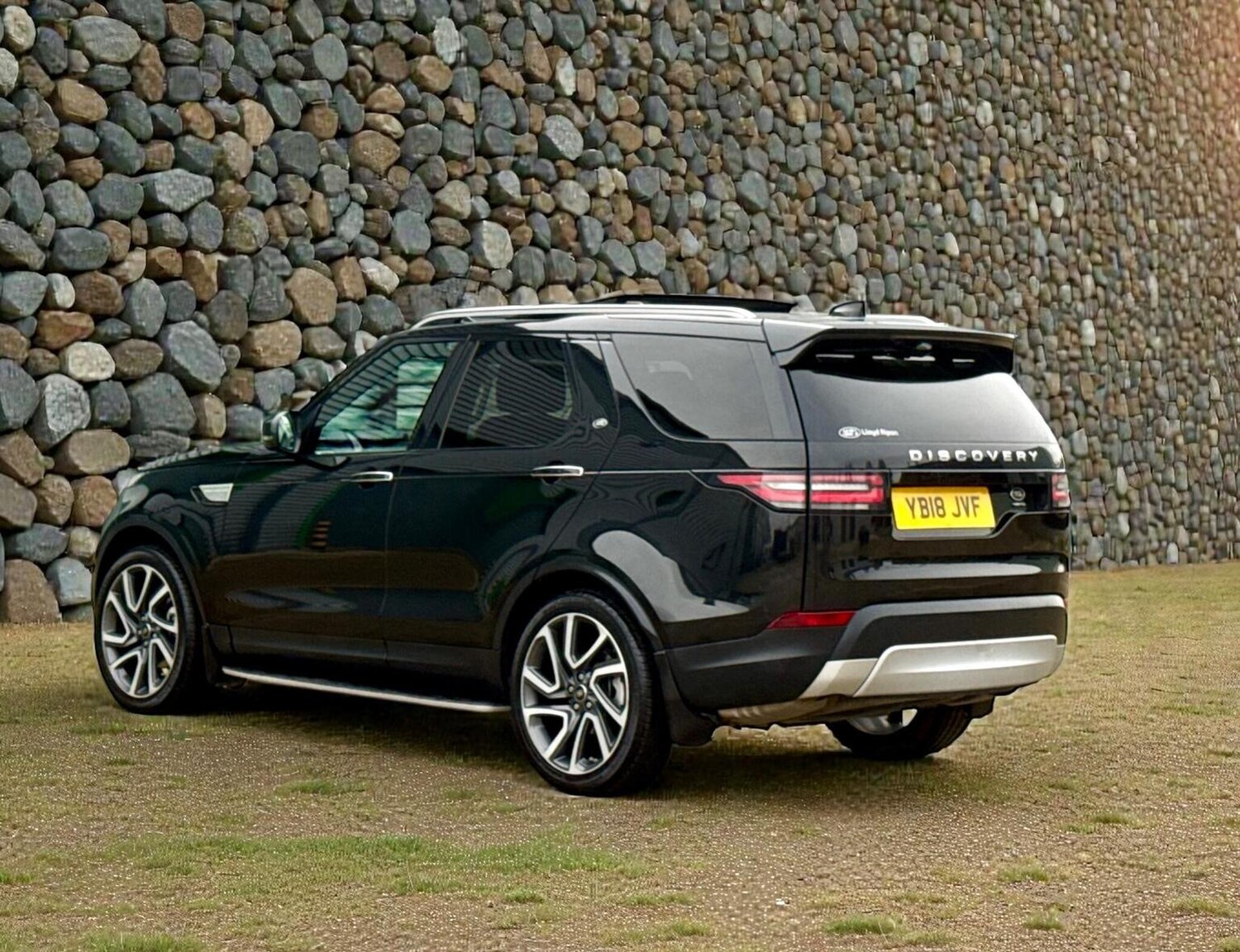 Used Land Rover Discovery 2018 for sale - 77689004: Photo 70