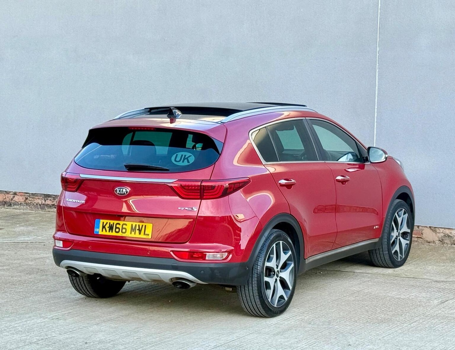 Used Kia Sportage 2017 for sale - 77688990: Photo 95