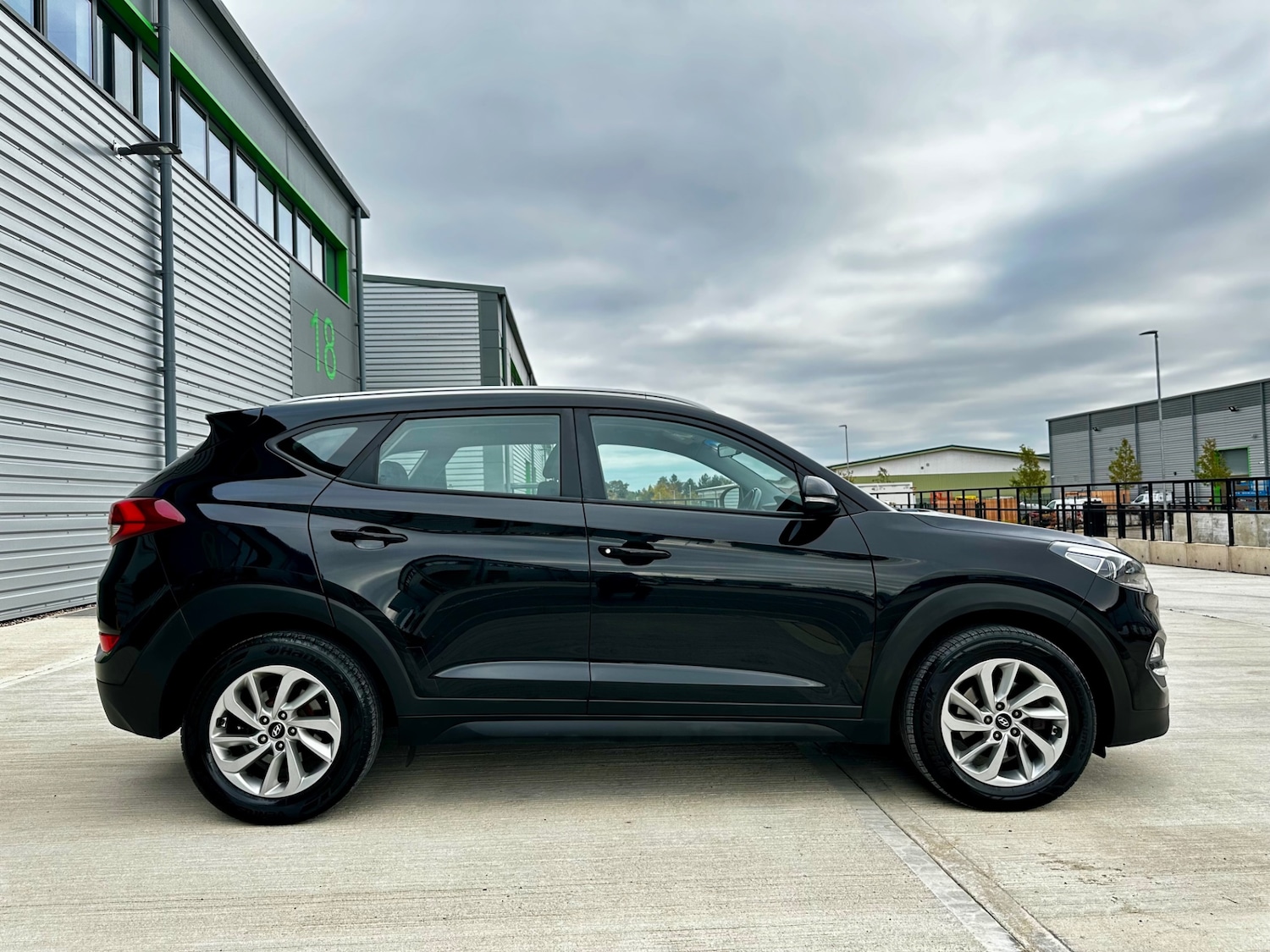 Used Hyundai TUCSON 2017 for sale - 76225468: Photo 25