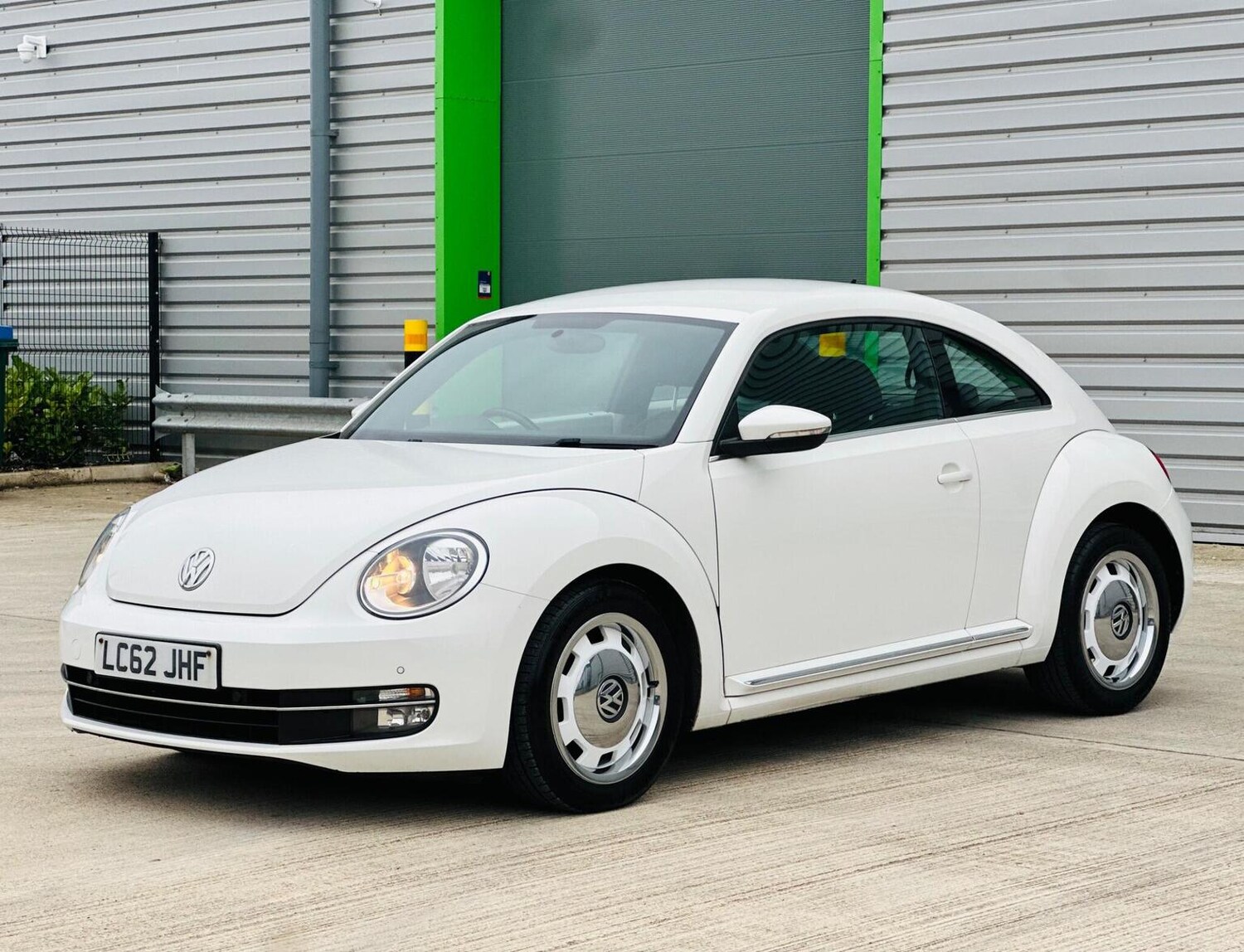 Used Volkswagen Beetle 2012 for sale - 77688977: Photo 14