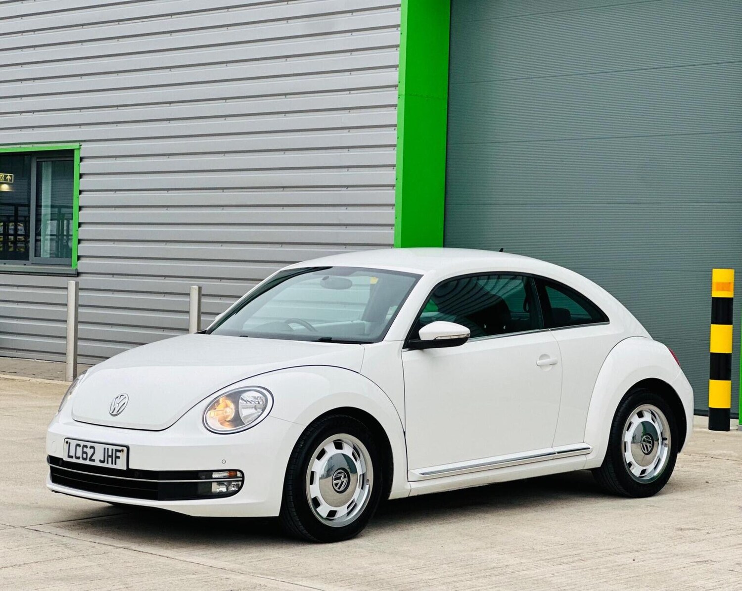 Used Volkswagen Beetle 2012 for sale - 77688977: Photo 19