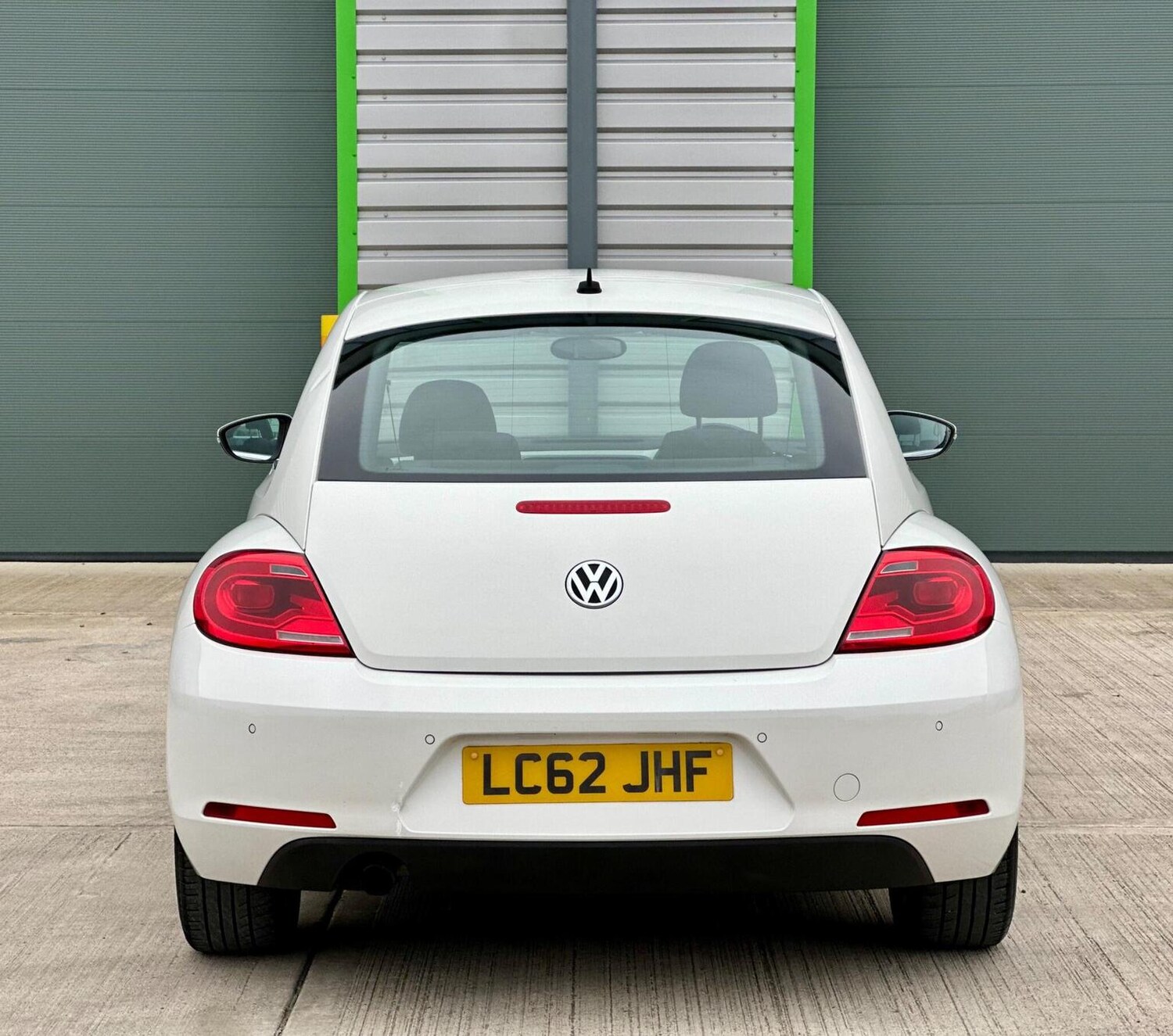 Used Volkswagen Beetle 2012 for sale - 77688977: Photo 24