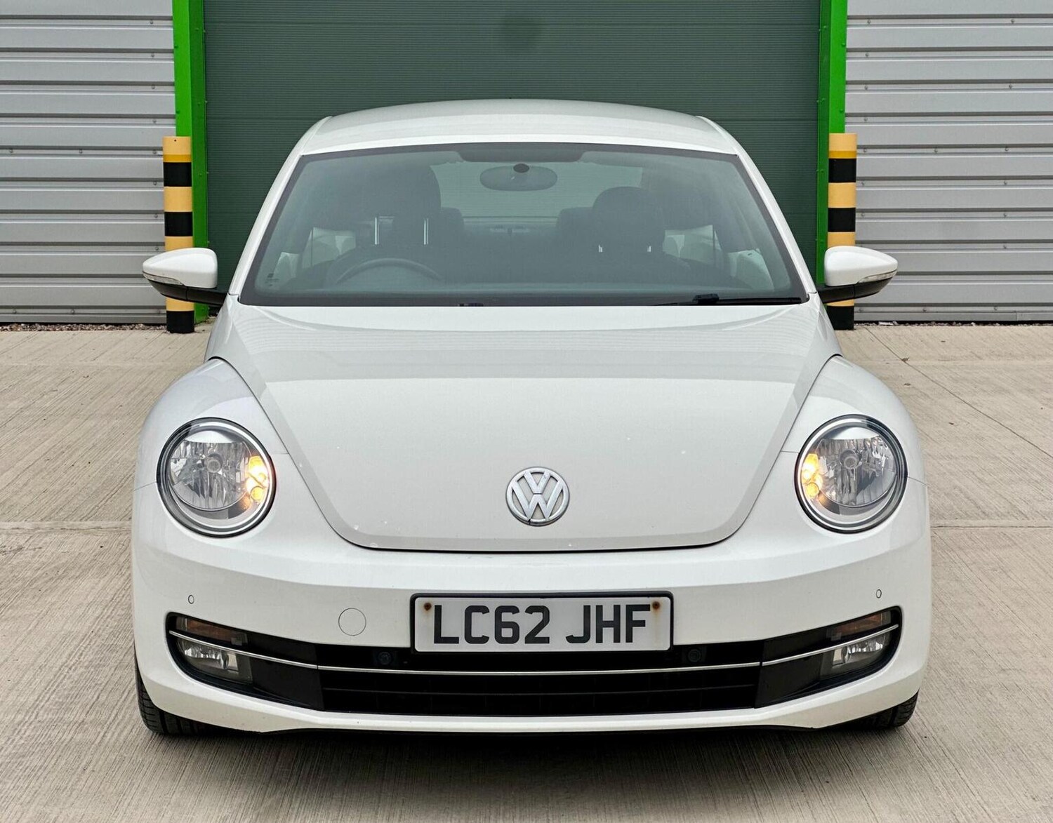 Used Volkswagen Beetle 2012 for sale - 77688977: Photo 33