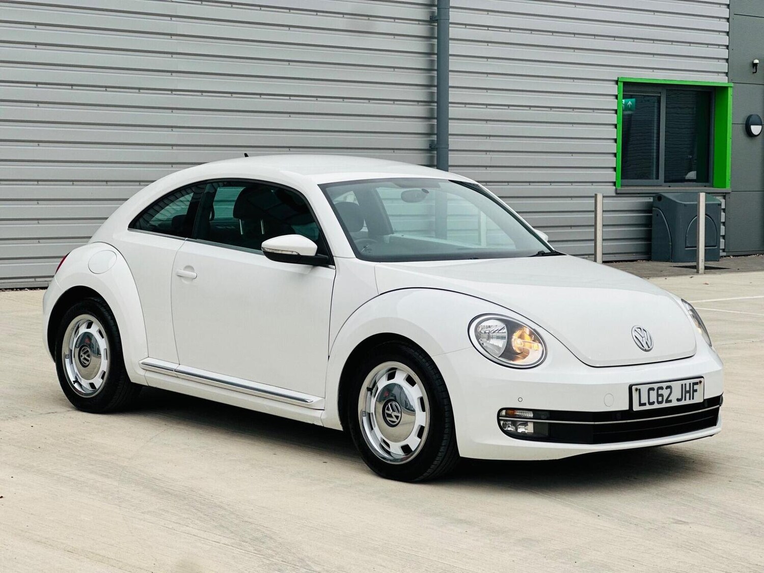 Used Volkswagen Beetle 2012 for sale - 77688977: Photo 34