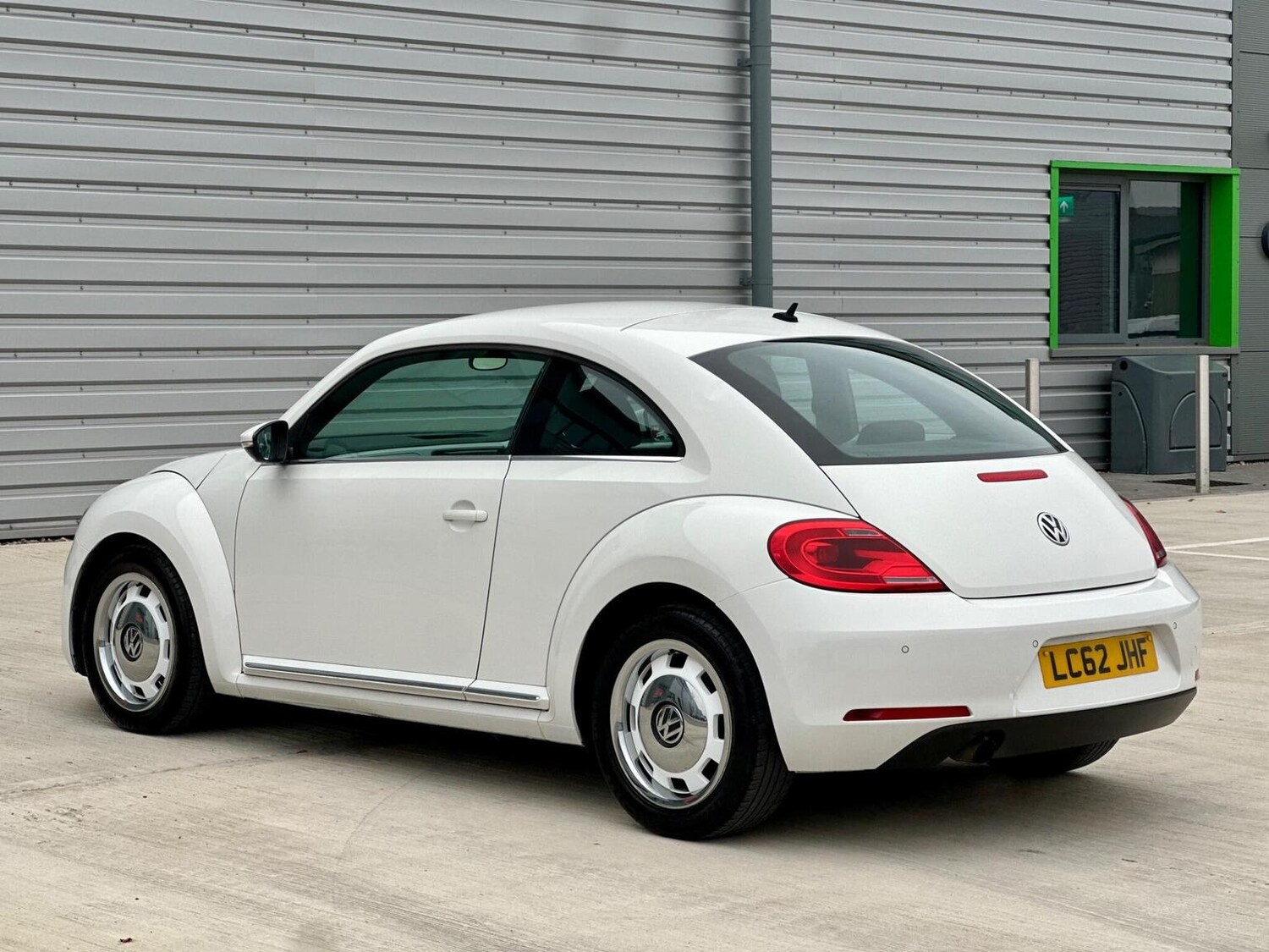 Used Volkswagen Beetle 2012 for sale - 77688977: Photo 35