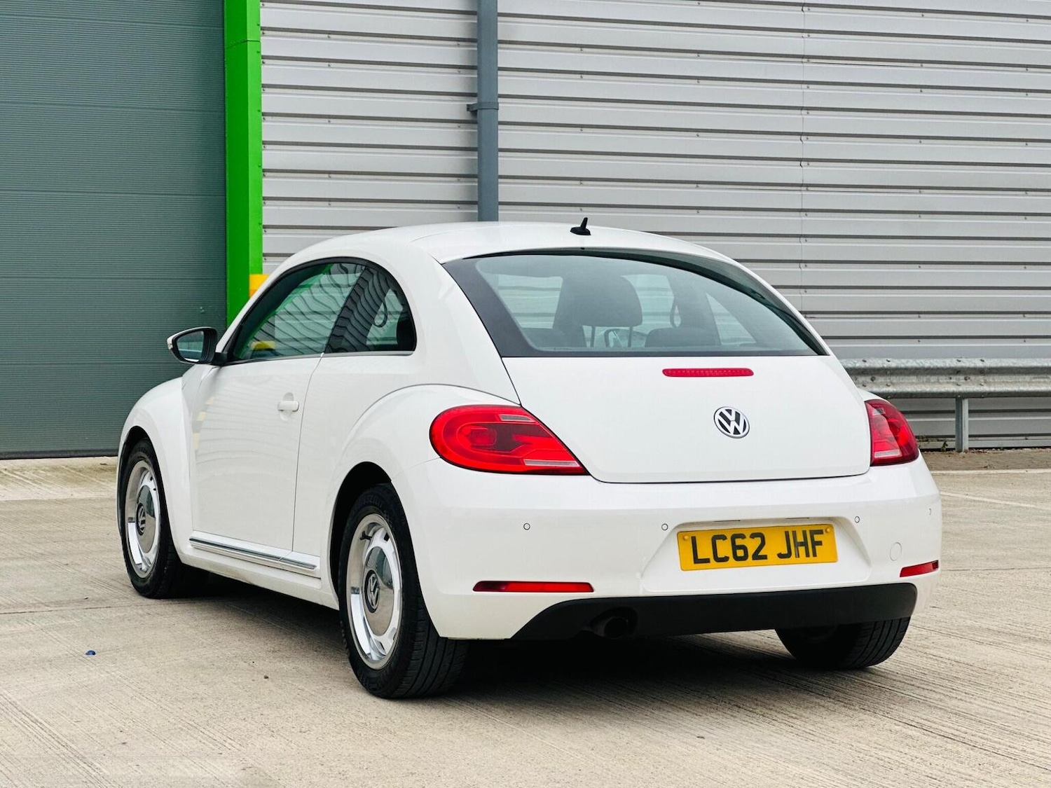 Used Volkswagen Beetle 2012 for sale - 77688977: Photo 5