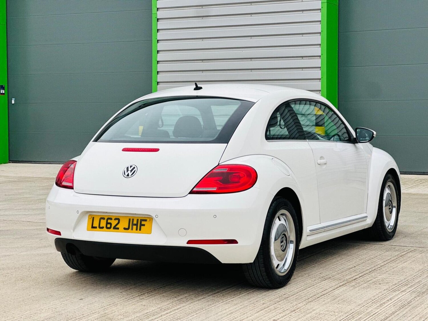 Used Volkswagen Beetle 2012 for sale - 77688977: Photo 6