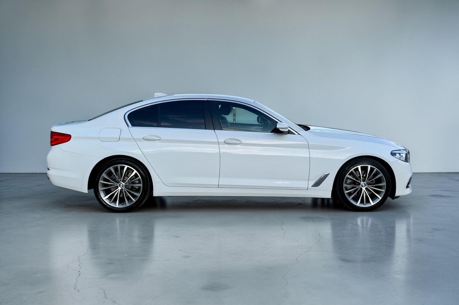 Used BMW 5 Series 2018 for sale - 77888429: Photo 6