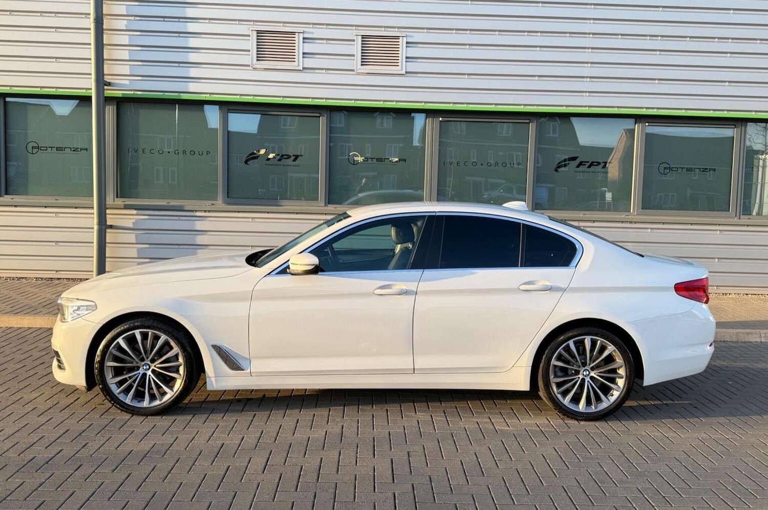 Used BMW 5 Series 2018 for sale - 77888429: Photo 70