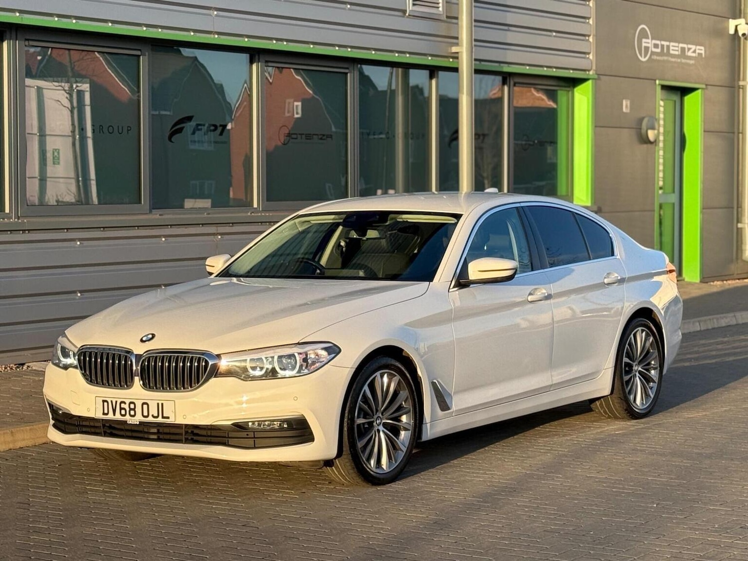 Used BMW 5 Series 2018 for sale - 77888429: Photo 71