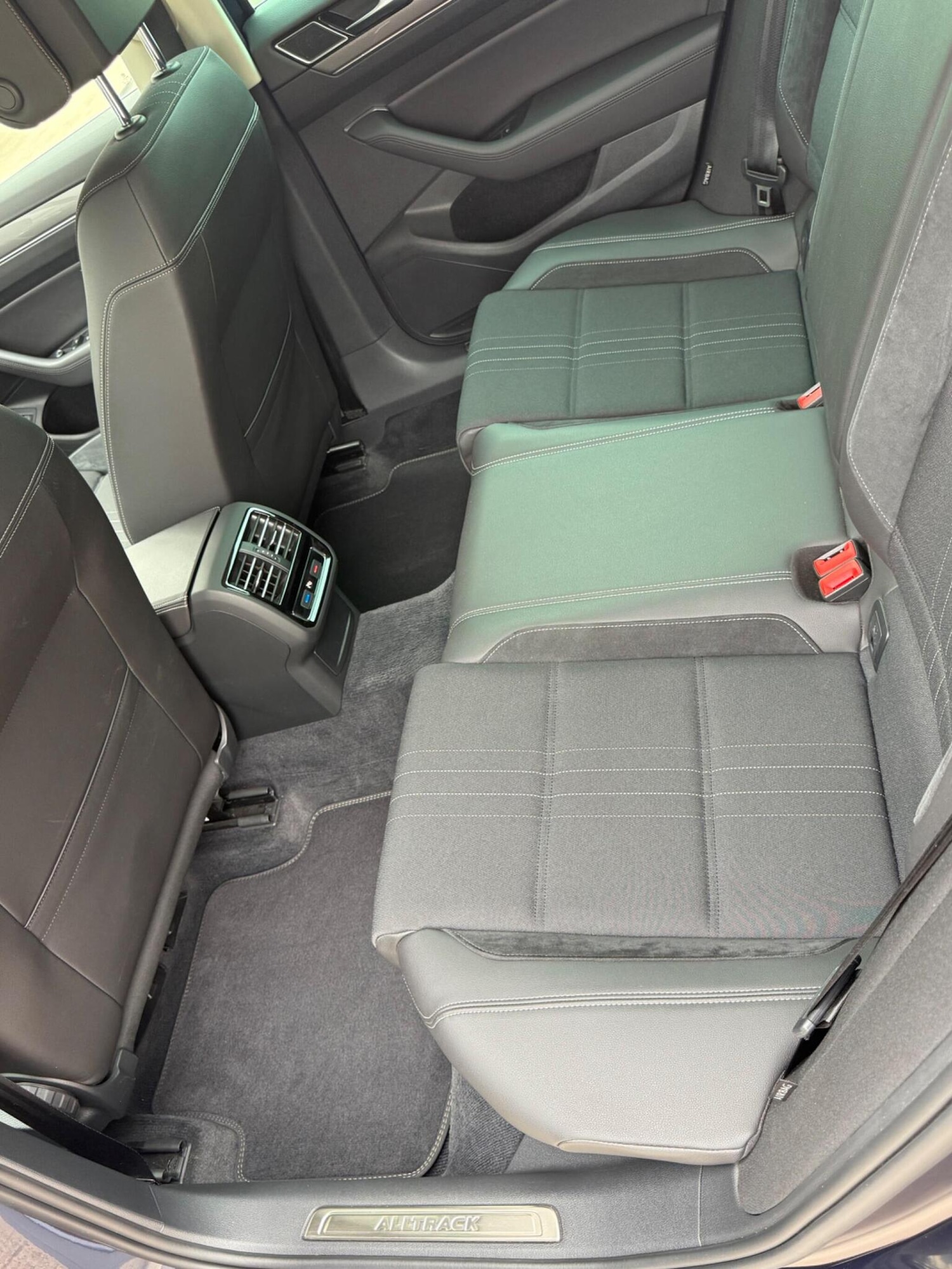 Used Volkswagen Passat 2016 for sale - 78201946: Photo 10