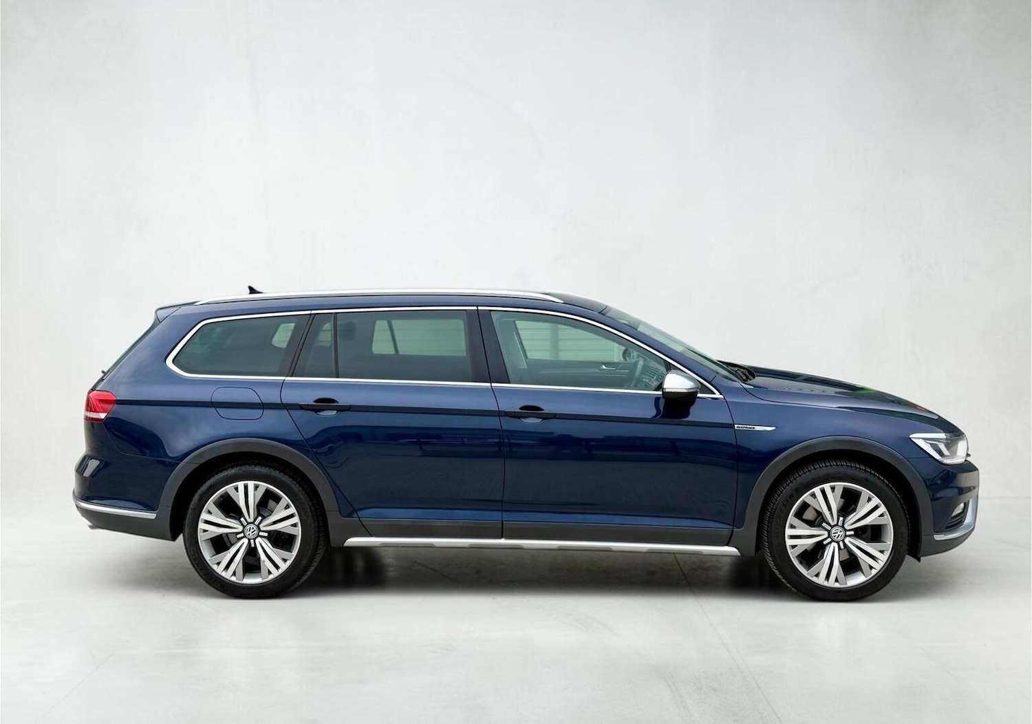 Used Volkswagen Passat 2016 for sale - 78201946: Photo 14