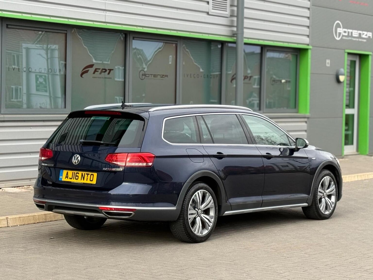 Used Volkswagen Passat 2016 for sale - 78201946: Photo 23