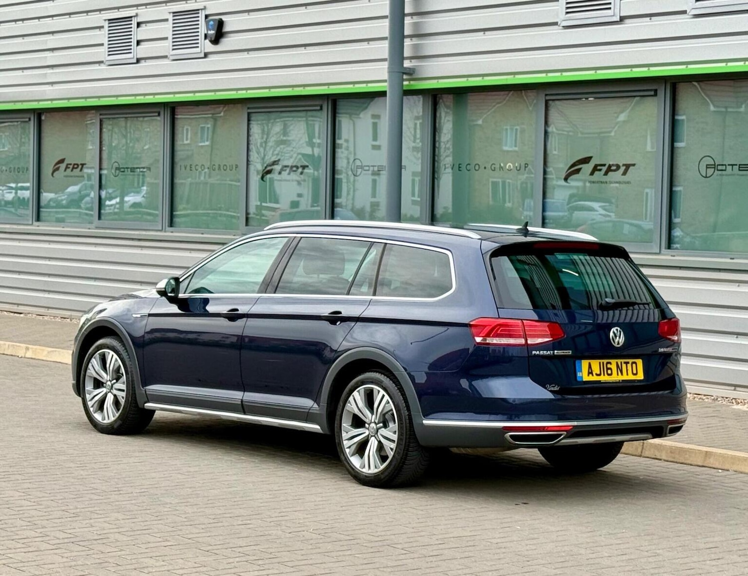 Used Volkswagen Passat 2016 for sale - 78201946: Photo 28