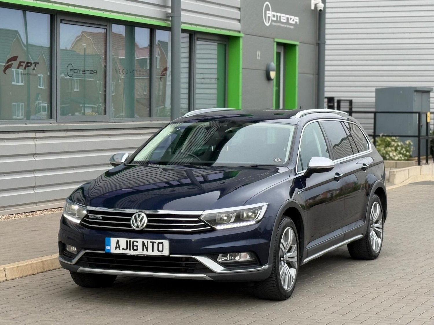 Used Volkswagen Passat 2016 for sale - 78201946: Photo 29