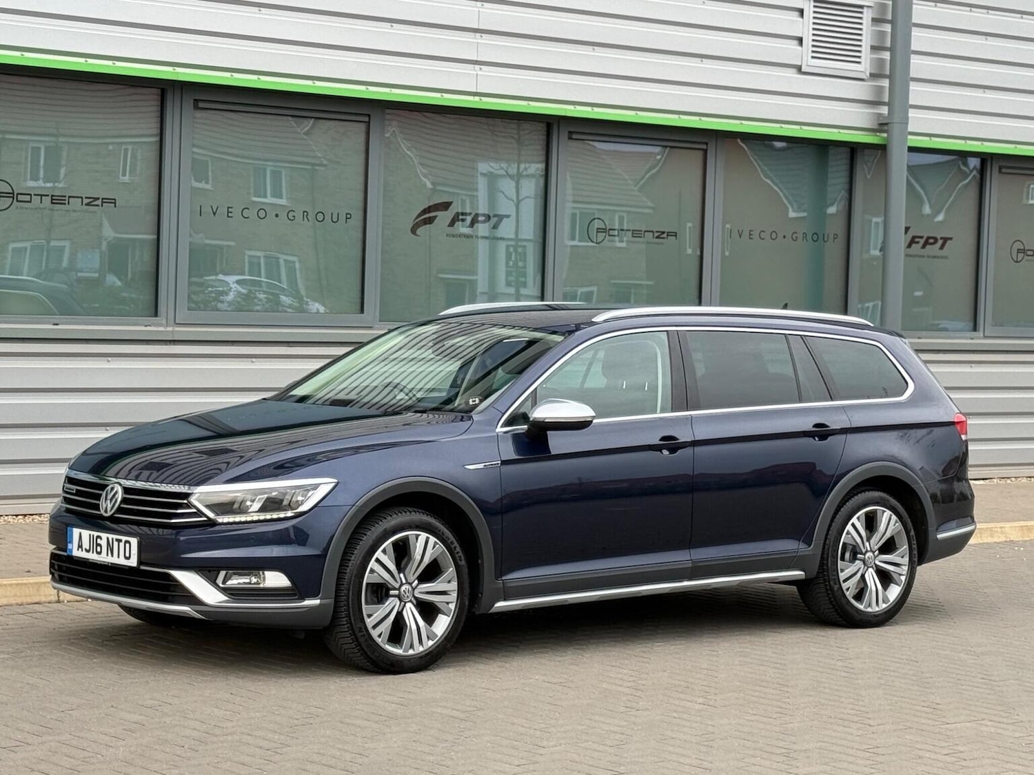 Used Volkswagen Passat 2016 for sale - 78201946: Photo 30