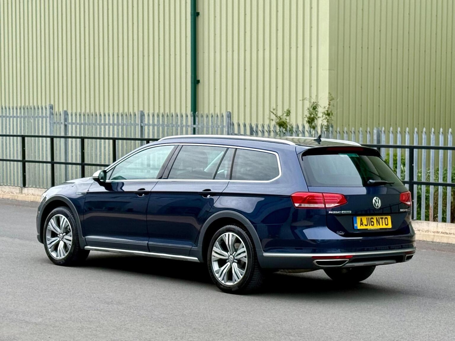 Used Volkswagen Passat 2016 for sale - 78201946: Photo 40