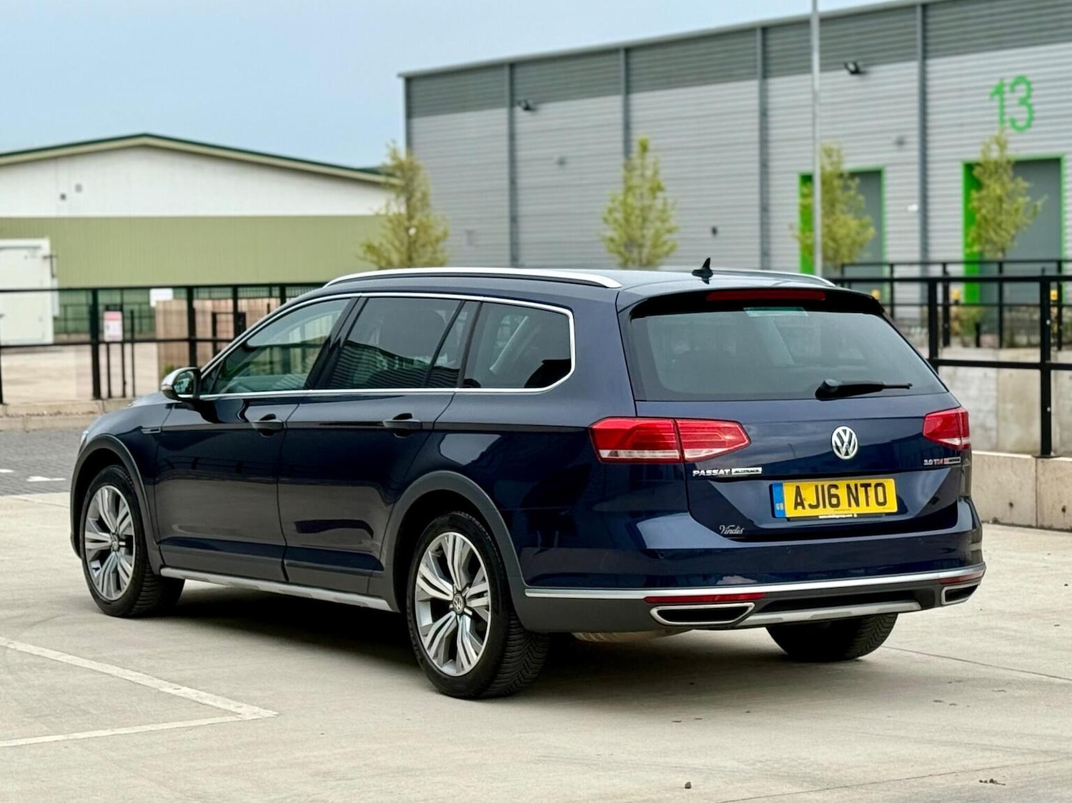 Used Volkswagen Passat 2016 for sale - 78201946: Photo 65