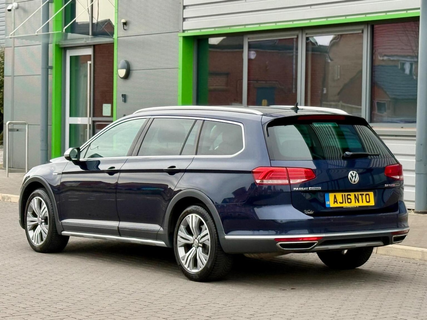 Used Volkswagen Passat 2016 for sale - 78201946: Photo 75