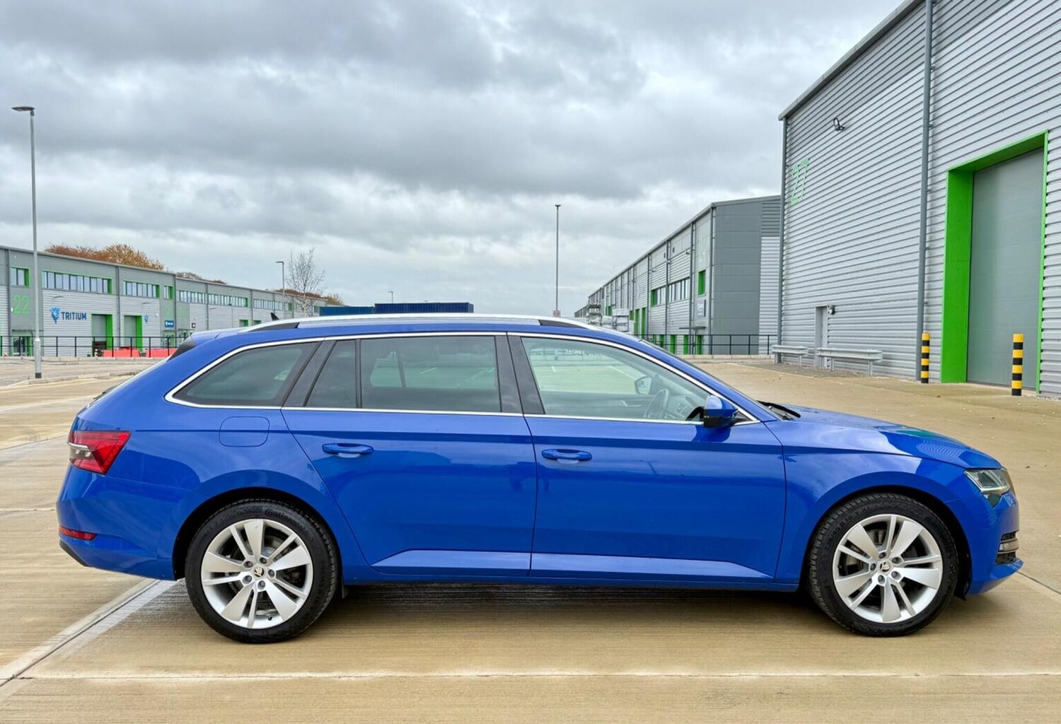 Used Skoda Superb 2020 for sale - 77688986: Photo 51