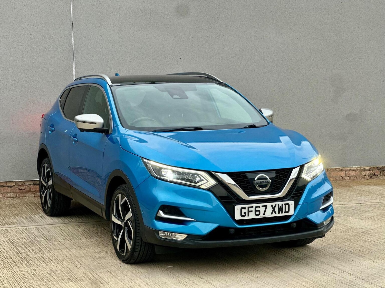 Used Nissan Qashqai 2017 for sale - 77688976: Photo 18