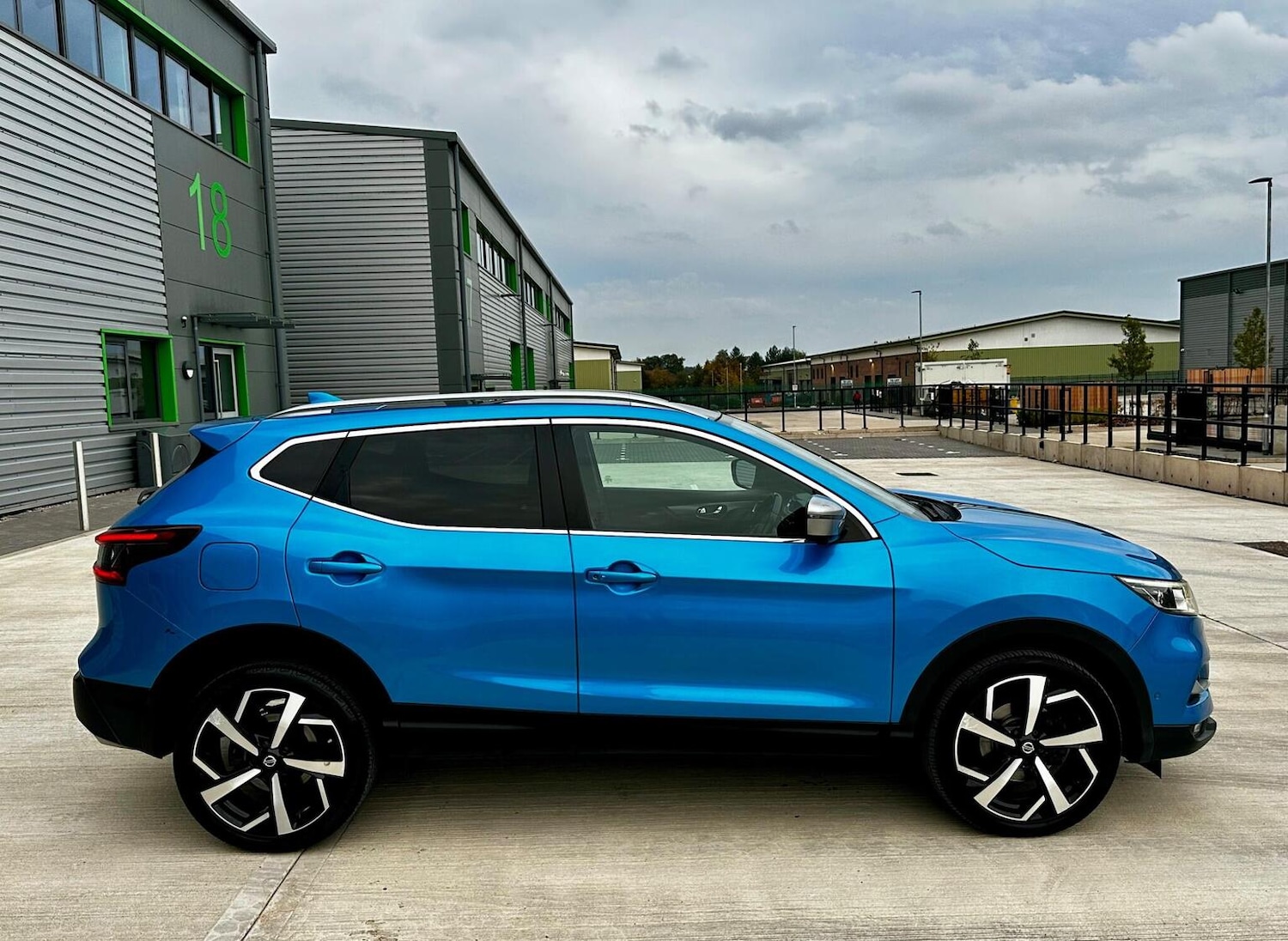 Used Nissan Qashqai 2017 for sale - 77688976: Photo 36