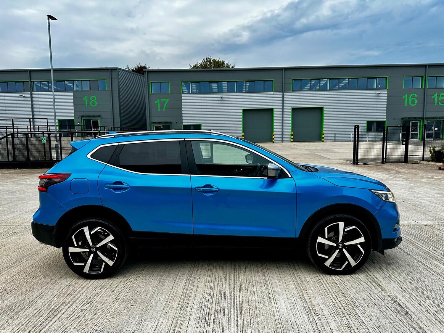 Used Nissan Qashqai 2017 for sale - 77688976: Photo 58