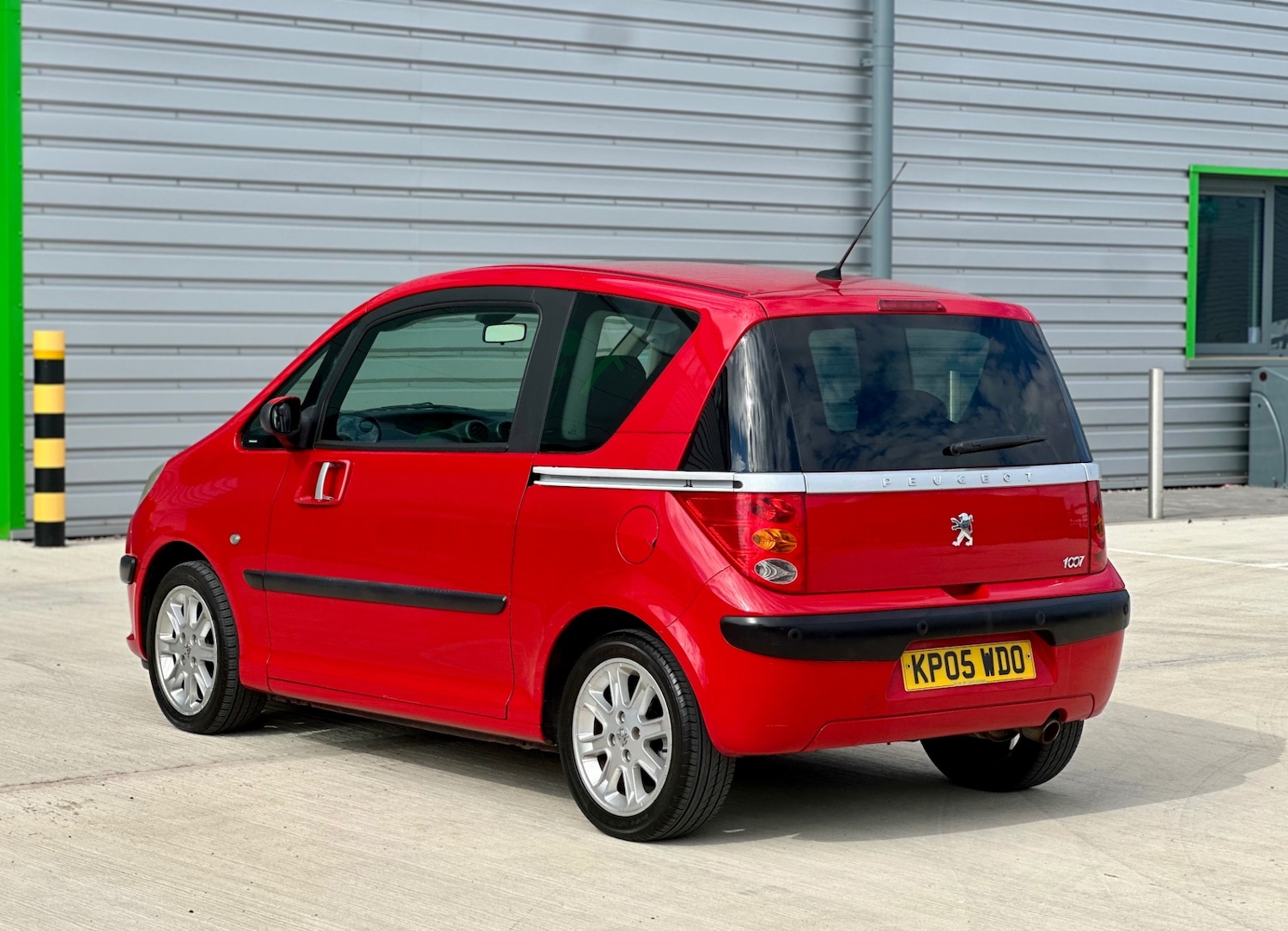Vehicle 27
