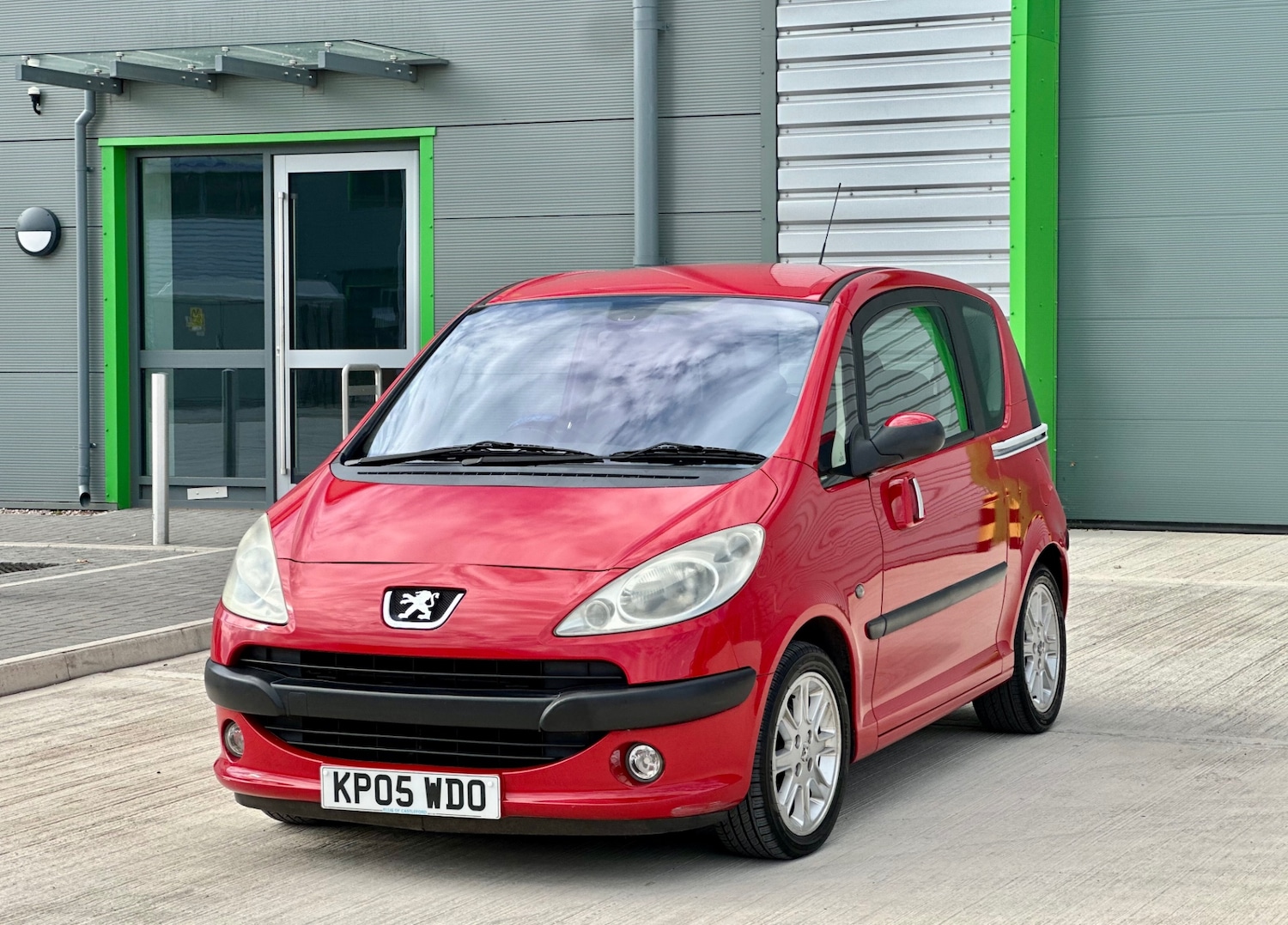 Vehicle 28