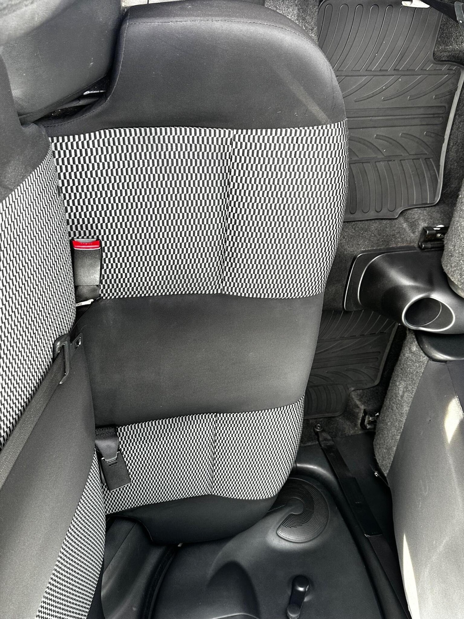 Used Nissan Micra 2013 for sale - 77688997: Photo 13